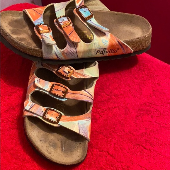 PAPILLION SANDALS😍 - Picture 2 of 7